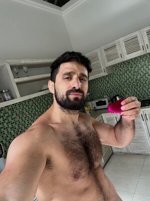 dragon fruit. 324568023.jpg