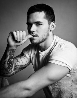 matthew camp - gogo dancer - the look_016.jpg