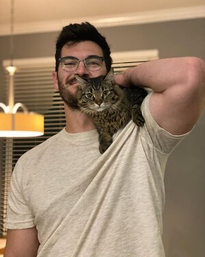 Austin Martin 338445714.jpg