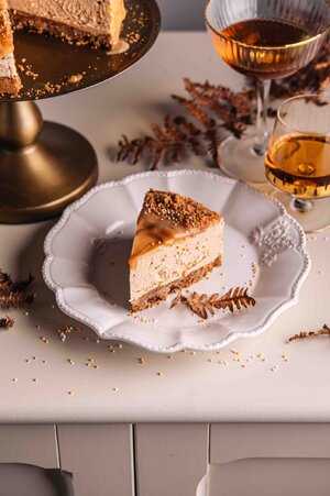 cinnamon cheesecake.jpeg