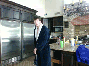 00D6CAEE-9A37-44E1-8CAF-31B9C8BF8B51.gif