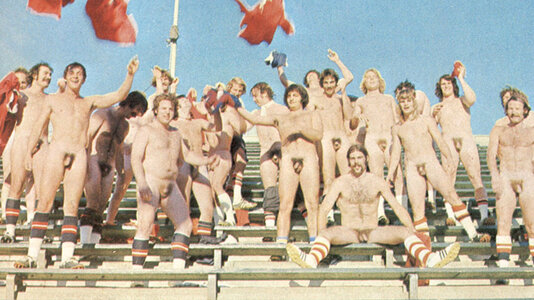 vintage-rugby-team-naked.jpg