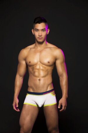 Eric East Chinese Fitness Model Asian Muscle 1.jpg