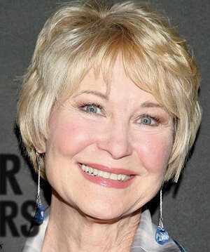 DEE-WALLACE-THE-POWER-IS-YOURS.jpg