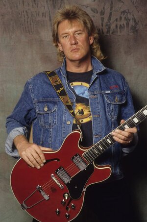 alvin-lee-obituary-ftr.jpg