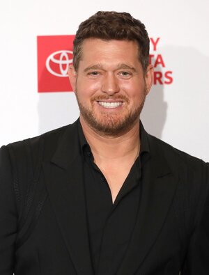 Michael_Buble_by_Gage_Skidmore_(cropped).jpg