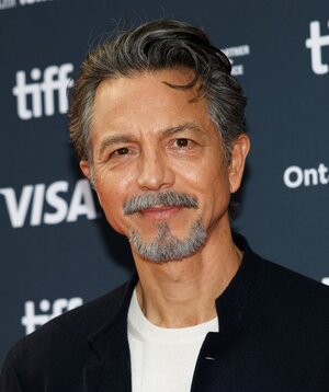 Benjamin_Bratt_at_the_2024_Toronto_International_Film_Festival_(cropped).jpg