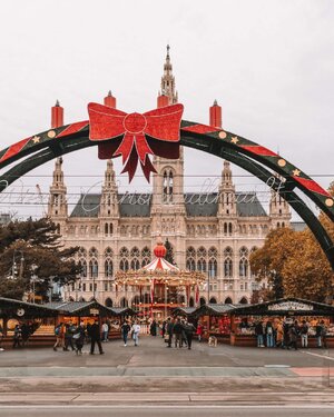 vienna-christmas-market1.jpg