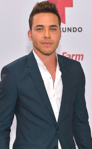 rs_634x1024-160302110734-634-prince-royce-telemundo.jpg