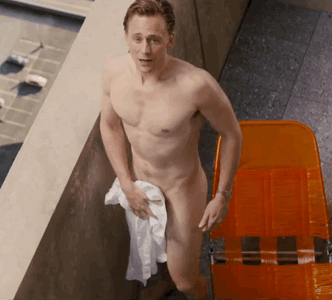 tom hiddleston naked.gif