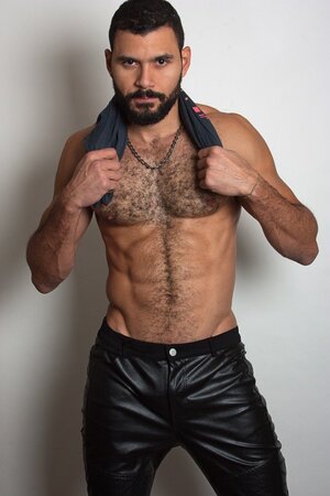 Thiago Oliveira by Shai Borochov Photography-2-2.jpeg