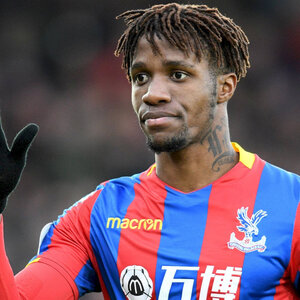 wilfried-zaha-with-his-hair-down-ly5236qfj59ure15.jpg