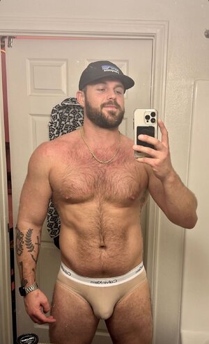 Zachary Holland 2 20221110.jpg