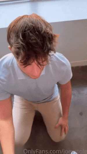 743D2B8C-9DB1-4A60-8D08-B29D9822E700.gif