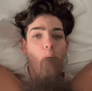 AADCC2A7-CFF5-4FD4-B5A7-D60428915F78.gif