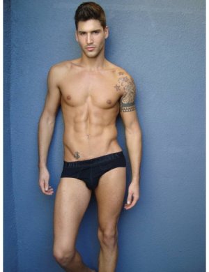 black briefs (02).jpg