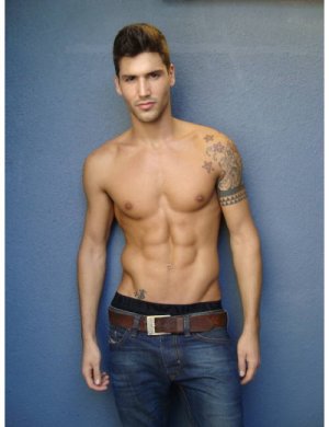 black briefs + jeans (01).jpg
