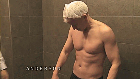 gif-AndersonCooper01.gif