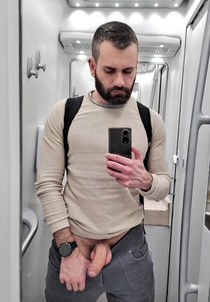 1 Ft_PRyfWcAMicpk.jpg