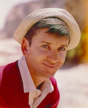 13 Bob Denver 1 18 25.jpg