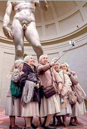 676953762674_n (1).jpg