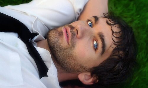blue-eyes-1.jpg