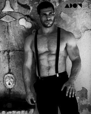 Arnau Santamans - Adon Magazine (10 14).jpg