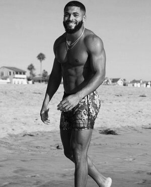 Johnny Middlebrooks FUxHlazWQAcxlkh.jpg