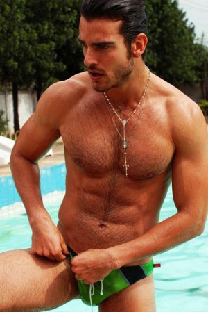 Junior Ferreira furry-green-speedo.jpg