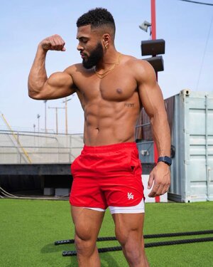 red shorts 328332206.jpg