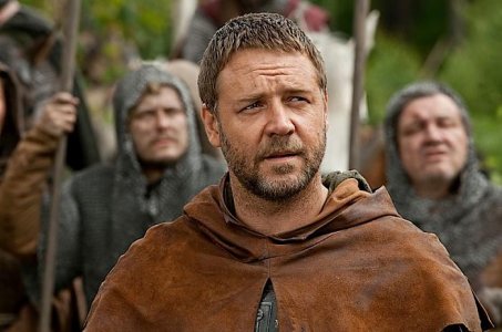russell-crowe-robin-hood-photos-04272010-36-820x544.jpg