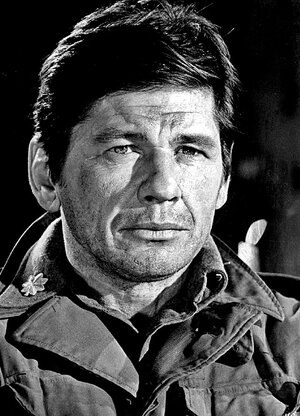 640px-Charles_Bronson_-_1966.jpeg