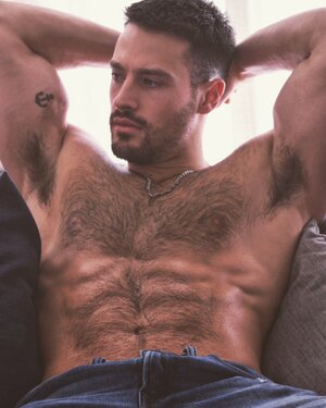 sitting 45931436.jpg