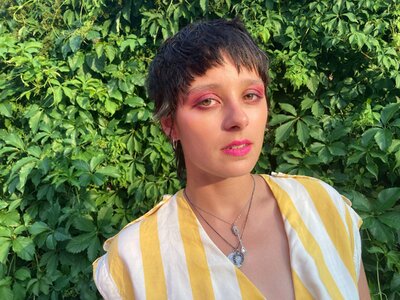 Nyssa+by+Ron+Hollywood+2.jpeg