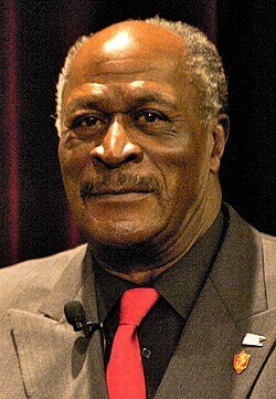 John_Amos_2011.jpg