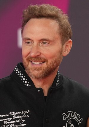 2023-11-16_Gala_de_los_Latin_Grammy,_22_(David_Guetta).jpg