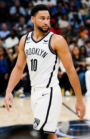 Ben_Simmons_for_the_Brooklyn_Nets_(cropped).jpg