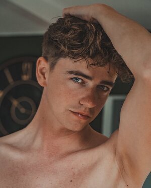 eis bein 4 12 25.jpg