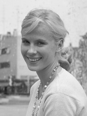 Bibi_Andersson_(1961).jpg