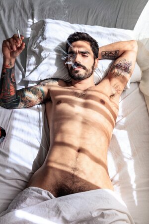 tumblr_48de72ca9798757c738e3bb434f5afca_e6b3b10f_1280.jpg