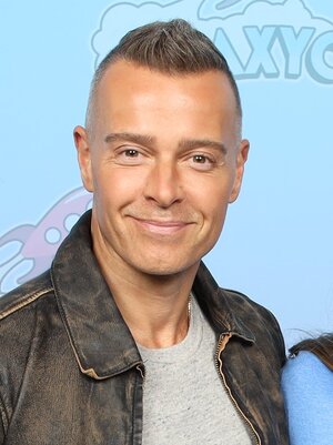 Joey_Lawrence_Photo_Op_GalaxyCon_Richmond_2024.jpg