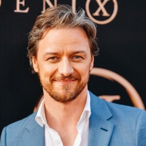 c2aa38ffacad-james-mcavoy-5-d.jpg