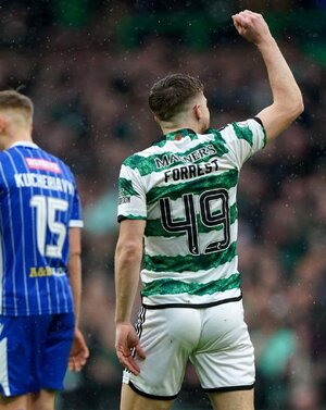 james-forrest-scottish-footballer-v0-a9hls2kscs6d1.jpg