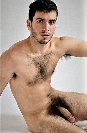 tumblr_6cd94a1db06d599b547702a03abadd7e_27d8396f_400.jpg