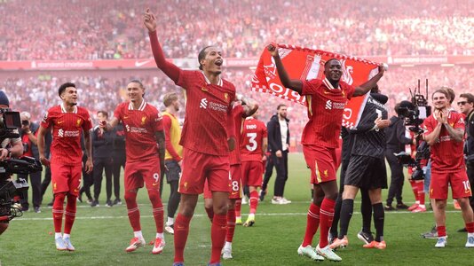 The players celebrate in front of The Kop (2).jpg