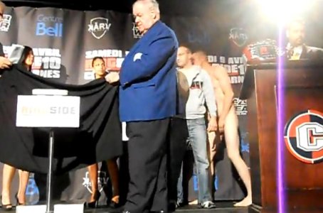 naked Seth Baczyński (2).jpg