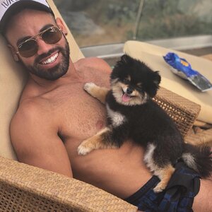 Ektor Silva with Oso 35398332.jpg