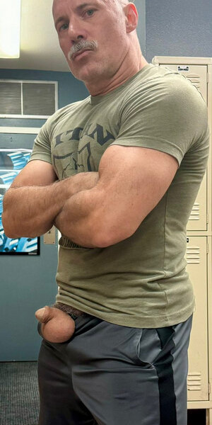 Hunk tumblr_6f859d56492a032d9fbd5991f359c089_0ab7a237_640.jpg