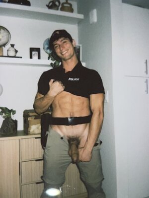tumblr_13ebbd4dbd56aad6bbd697e612fb0b95_145cf324_1280.jpg