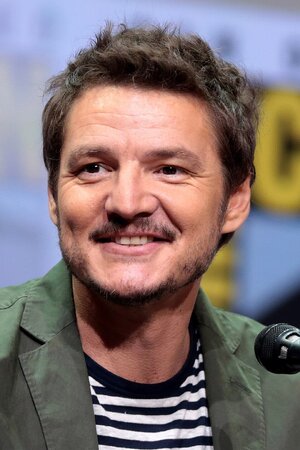 Pedro_Pascal_by_Gage_Skidmore.jpg
